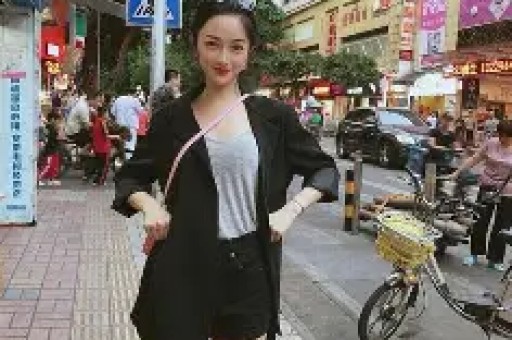 韩安冉与宋浩然：从恩爱网红夫妻到互撕“仇人”的闹剧
