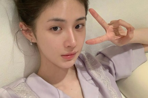 内马尔5娃4妈又要当爹千万网红怀三胎儿子看台冲进球场认父