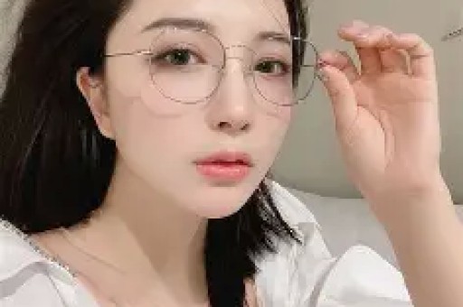 28岁男星打人后续：新剧评分暴跌被关看守所女友冷处理不回应