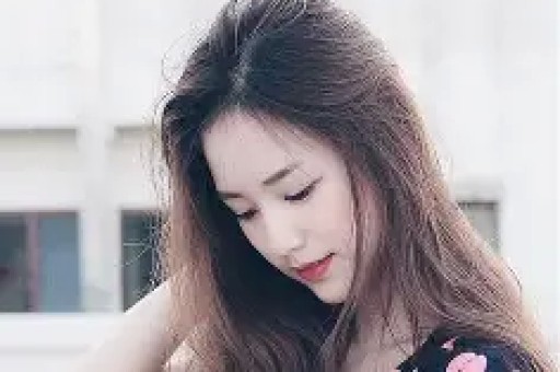 震惊！顶流流量小生隐婚生子被曝光粉丝：三年感情被欺骗！